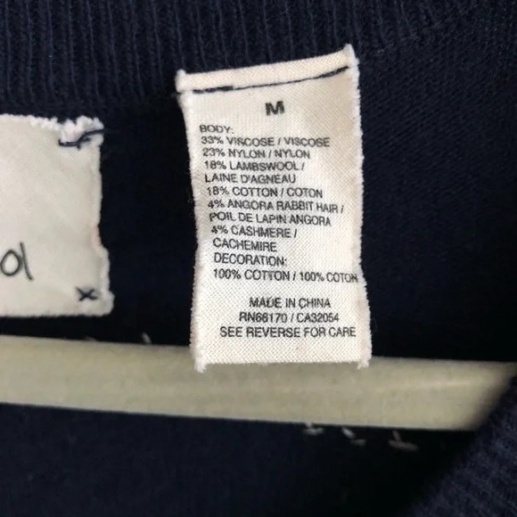 Karen Nicol crochet applique cardigan - Picture 7 of 8